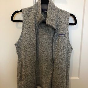 Patagonia women’s fleece vest size S (never worn)